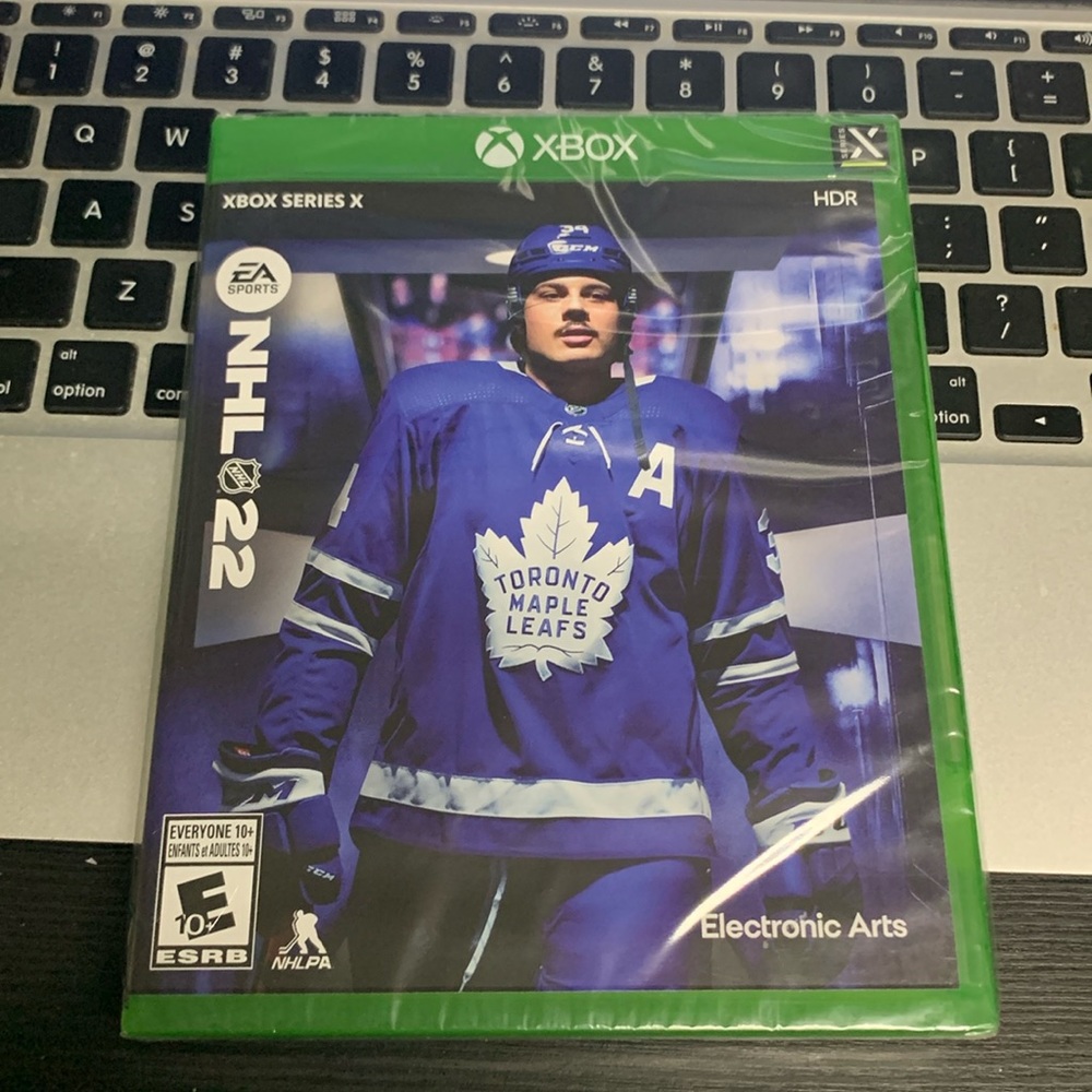 NHL 22 brand new factory sealed for Microsoft Xbox Series X